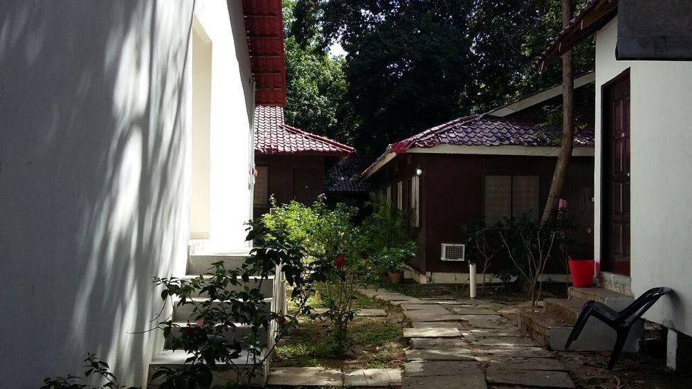 Perhentian Tropicana Inn Pulau Perhentian Kecil Exterior photo